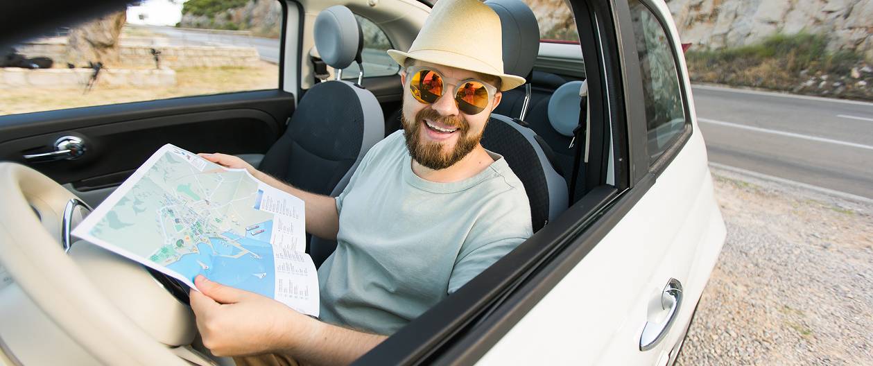 How to choose the ideal car for your trip in Montenegro
