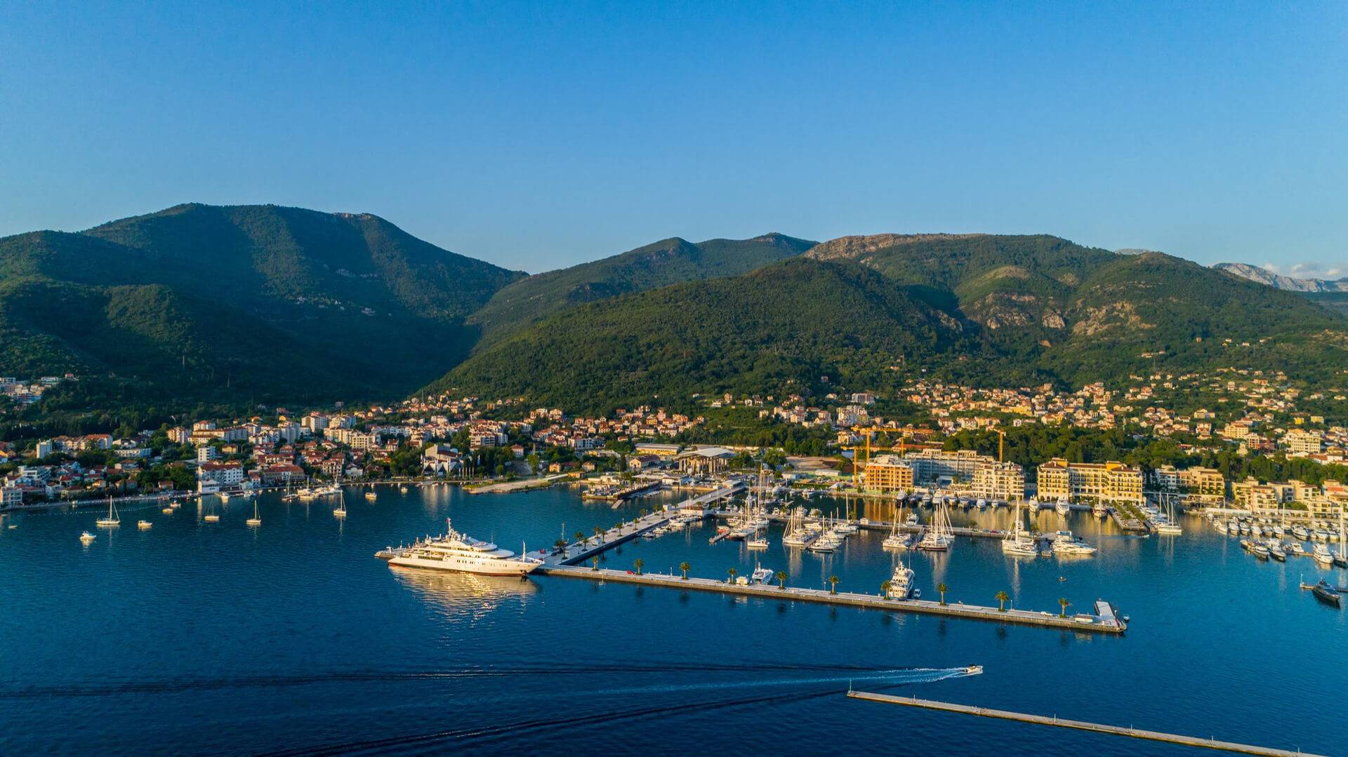 Rent a car Tivat